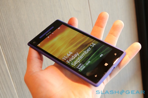 Windows Phone 8X by HTC review